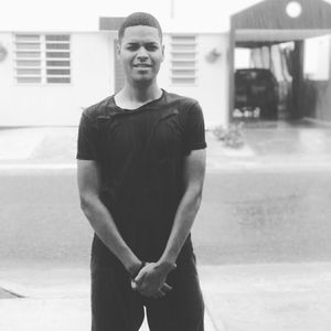 Meet your Posher, Carlos